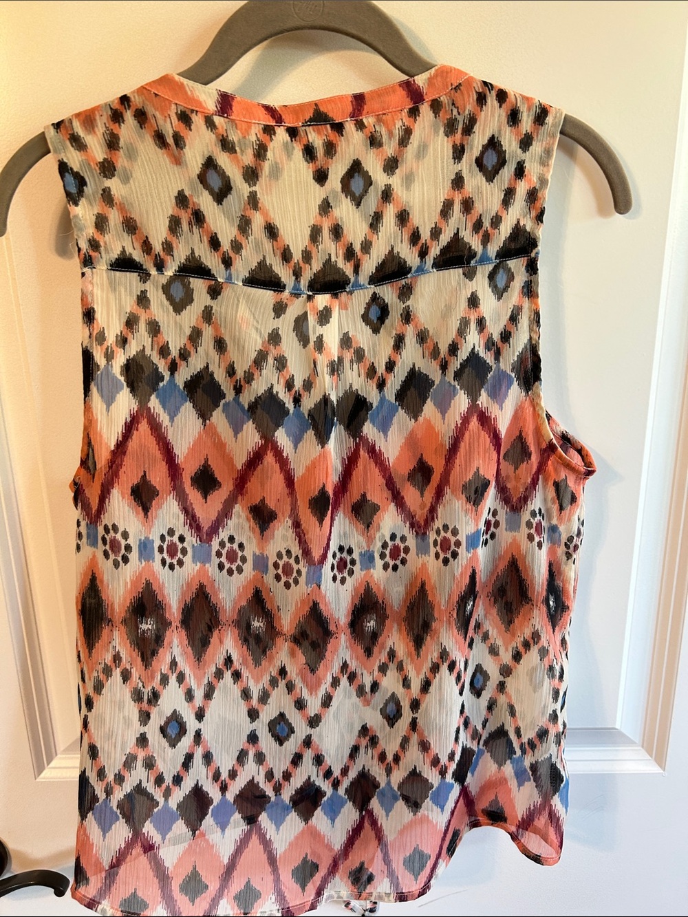Lucky Brand Sleeveless Tie-Front Printed Blouse - Coral Multi - Picture 7 of 9